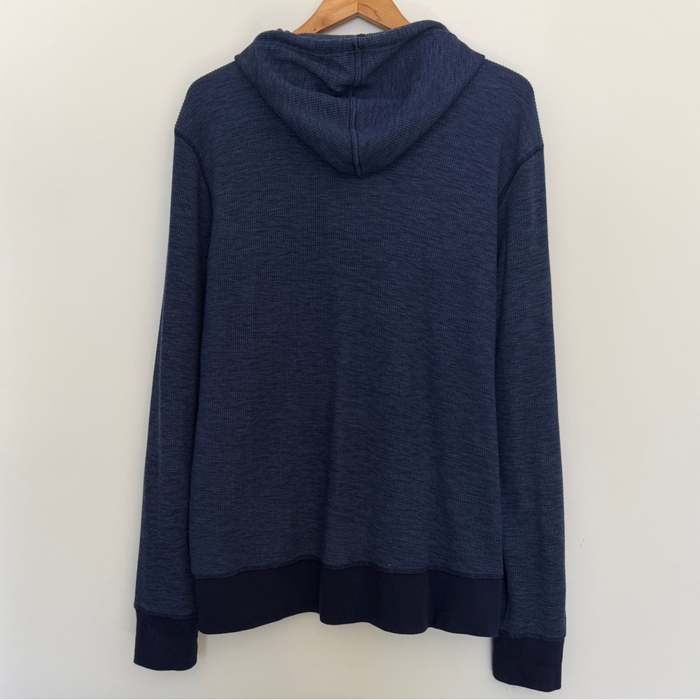 GAP NWOT Men's Dark Blue Waffle Knit Zip-Up Sweatshirt - Picture 2 of 4